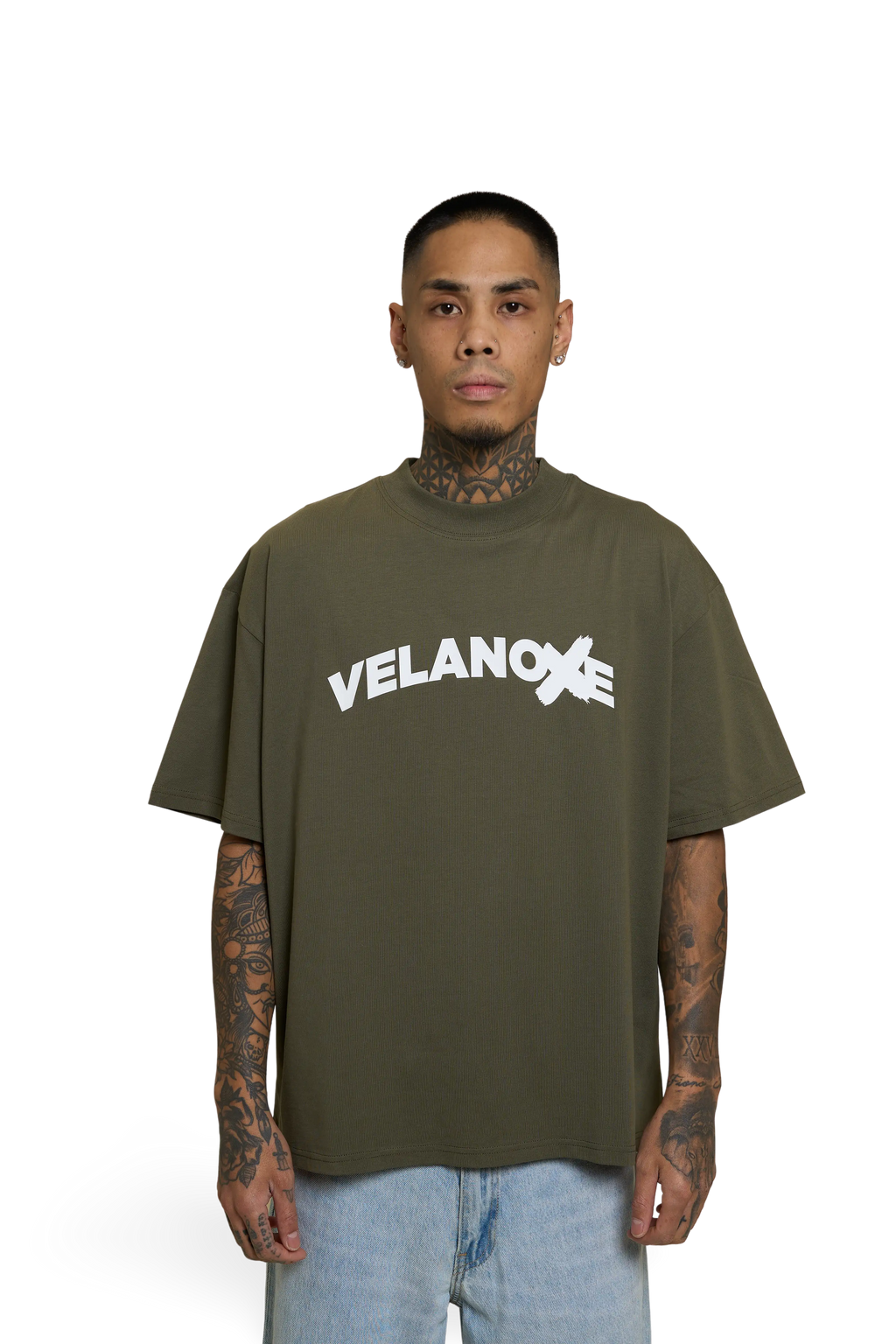 Modelo de camisa verde de Velanoxe